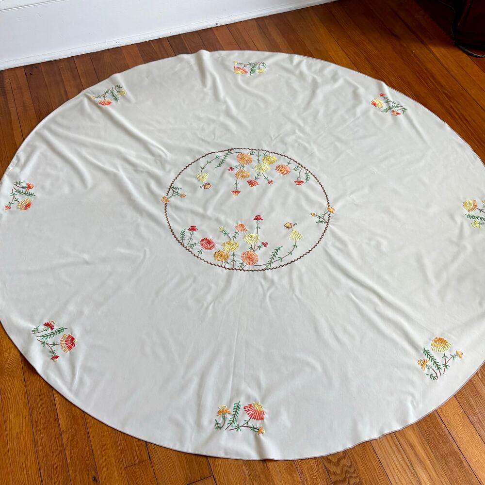 Vintage Embroidered Round Tablecloth, Beige Floral Cotton Blend 58”